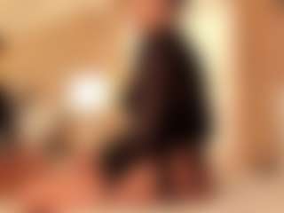 dionneventuri's Live Sex Cam Show