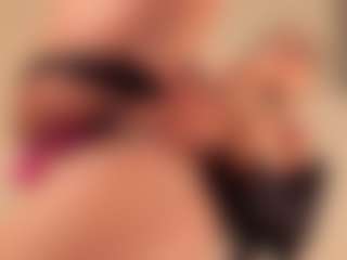 dionneventuri's Live Sex Cam Show