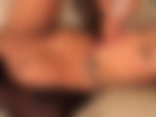 dionneventuri's Live Sex Cam Show