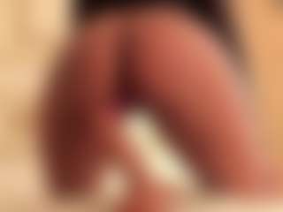 dionneventuri's Live Sex Cam Show