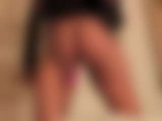 dionneventuri's Live Sex Cam Show