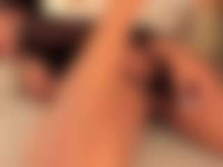 dionneventuri's Live Sex Cam Show