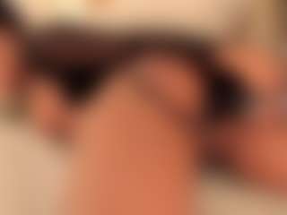 dionneventuri's Live Sex Cam Show