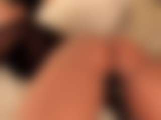 dionneventuri's Live Sex Cam Show