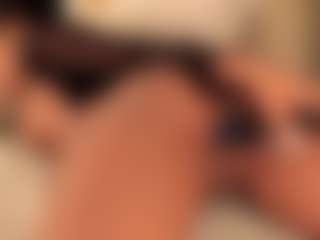 dionneventuri's Live Sex Cam Show