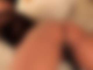 dionneventuri's Live Sex Cam Show
