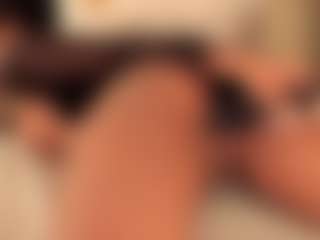 dionneventuri's Live Sex Cam Show
