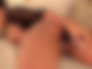 dionneventuri's Live Sex Cam Show