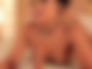 dionneventuri's Live Sex Cam Show