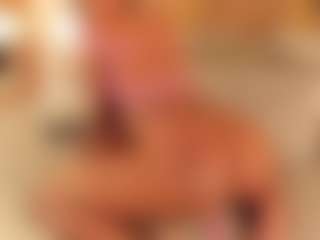 dionneventuri's Live Sex Cam Show