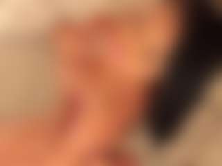 dionneventuri's Live Sex Cam Show