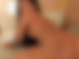 dionneventuri's Live Sex Cam Show