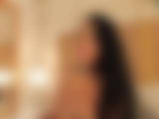 dionneventuri's Live Sex Cam Show