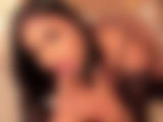 dionneventuri's Live Sex Cam Show
