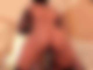 dionneventuri's Live Sex Cam Show