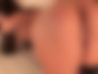 dionneventuri's Live Sex Cam Show