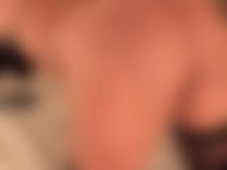 dionneventuri's Live Sex Cam Show