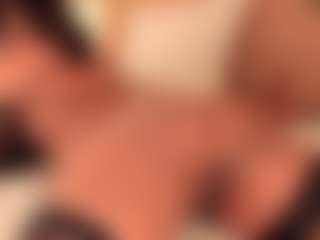 dionneventuri's Live Sex Cam Show