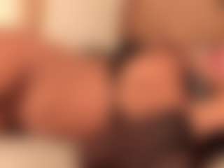 dionneventuri's Live Sex Cam Show