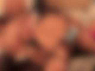 dionneventuri's Live Sex Cam Show