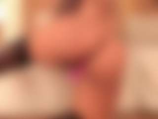 dionneventuri's Live Sex Cam Show