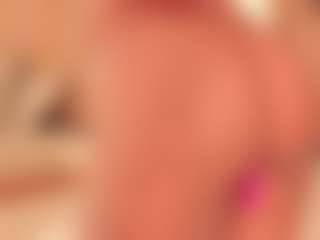 dionneventuri's Live Sex Cam Show