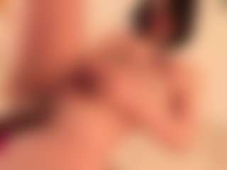 dionneventuri's Live Sex Cam Show