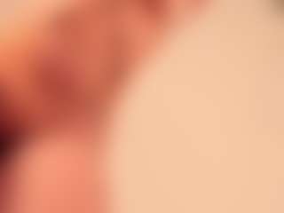 dionneventuri's Live Sex Cam Show
