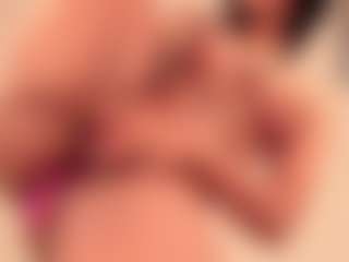 dionneventuri's Live Sex Cam Show