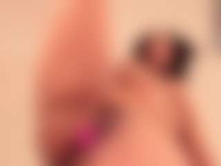 dionneventuri's Live Sex Cam Show