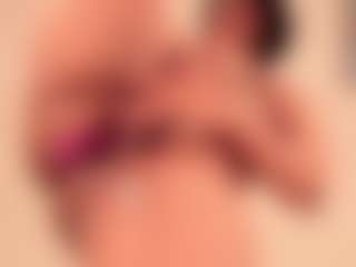dionneventuri's Live Sex Cam Show