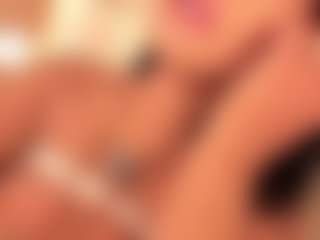 dionneventuri's Live Sex Cam Show