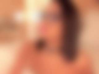 dionneventuri's Live Sex Cam Show