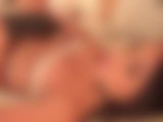 dionneventuri's Live Sex Cam Show