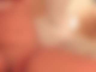 dionneventuri's Live Sex Cam Show