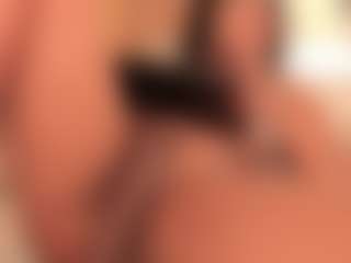 dionneventuri's Live Sex Cam Show