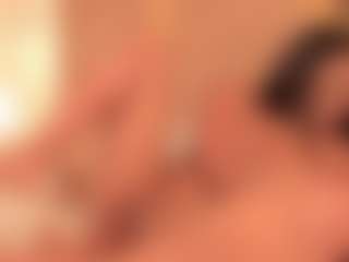 dionneventuri's Live Sex Cam Show