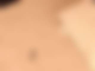 dionneventuri's Live Sex Cam Show