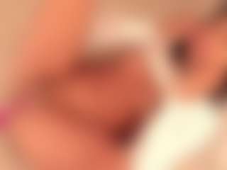 dionneventuri's Live Sex Cam Show