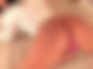 dionneventuri's Live Sex Cam Show