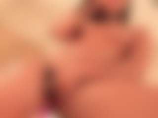 dionneventuri's Live Sex Cam Show