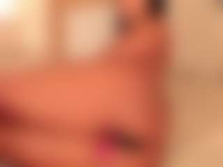 dionneventuri's Live Sex Cam Show