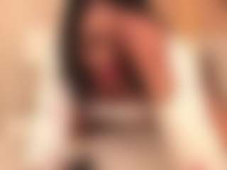 dionneventuri's Live Sex Cam Show