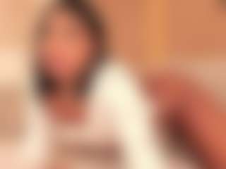 dionneventuri's Live Sex Cam Show
