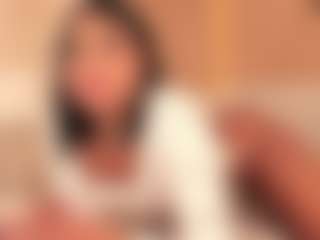 dionneventuri's Live Sex Cam Show