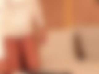 dionneventuri's Live Sex Cam Show