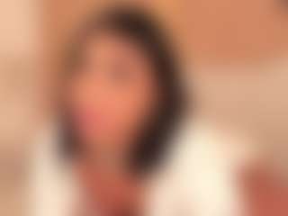 dionneventuri's Live Sex Cam Show