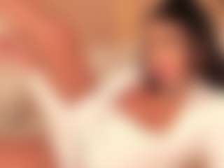 dionneventuri's Live Sex Cam Show
