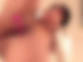 dionneventuri's Live Sex Cam Show