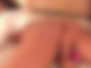 dionneventuri's Live Sex Cam Show
